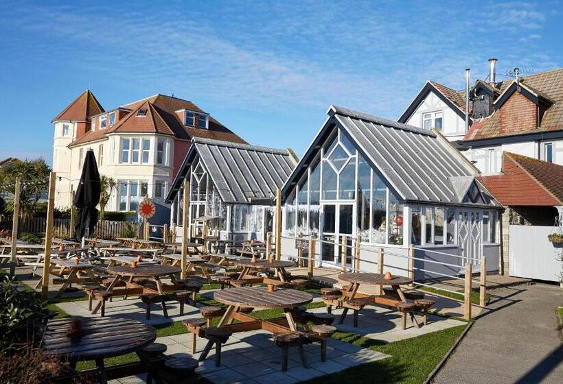 ホテル The Spyglass & Kettle By Greene King Inns