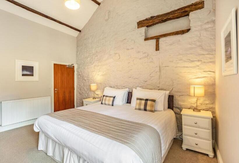 Scotch Arms Mews Bed & Breakfast