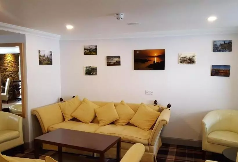 The Brander Lodge Hotel And Bistro