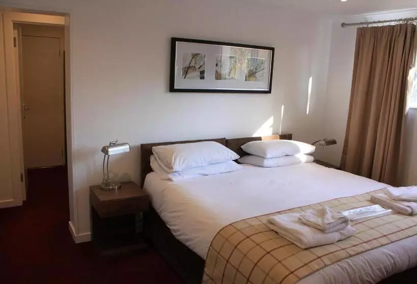 The Brander Lodge Hotel And Bistro