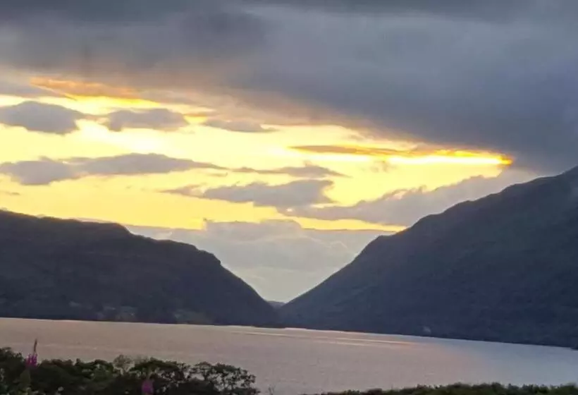 The Brander Lodge Hotel And Bistro