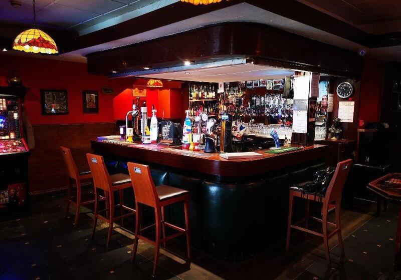 فندق صغير Claredon