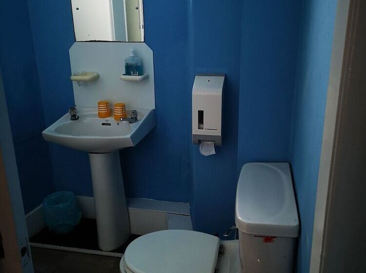 فندق صغير Claredon