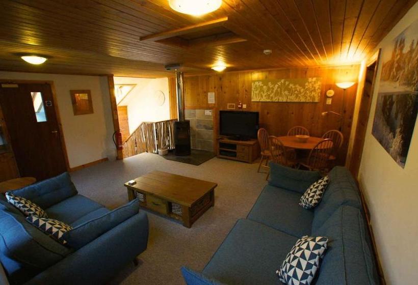 הוסטל Insh Hall