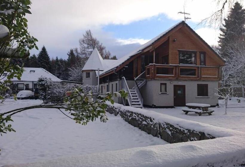 הוסטל Insh Hall