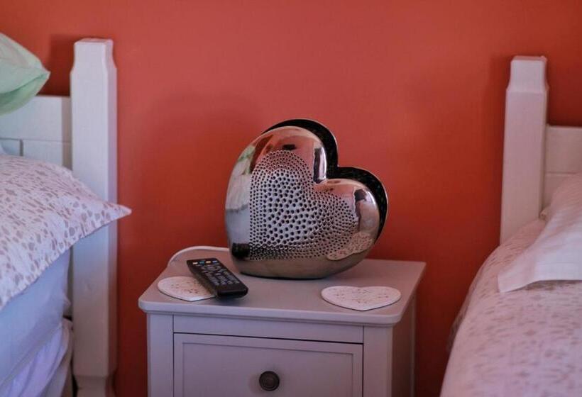 Bed and Breakfast Beaches Guesthouse