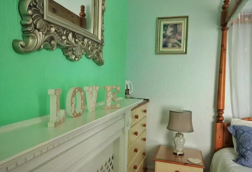 Bed and Breakfast Beaches Guesthouse