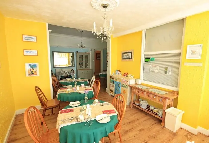 Bed and Breakfast Beaches Guesthouse
