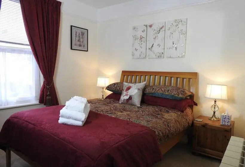 Bed and Breakfast Beaches Guesthouse