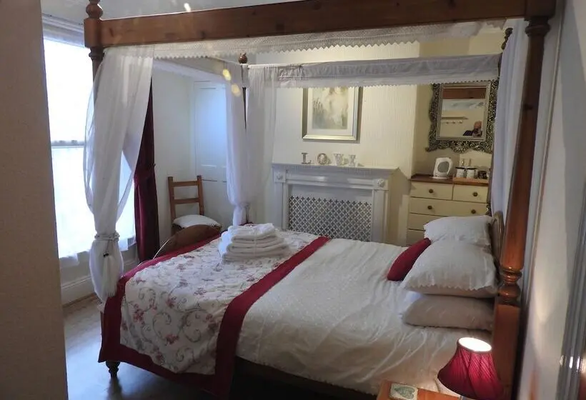 Bed and Breakfast Beaches Guesthouse