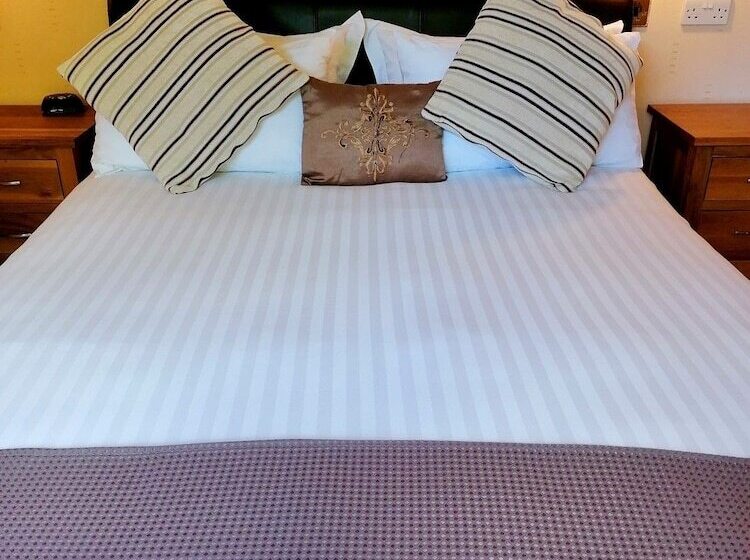 Aamiaismajoitus (B&B) Lyndon Guest House