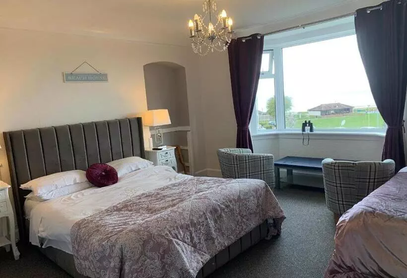 تختخواب و صبحانه Room Only At Wetherby Nairn