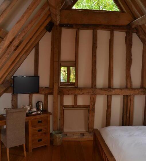 مبيت وإفطار Sabine Barn