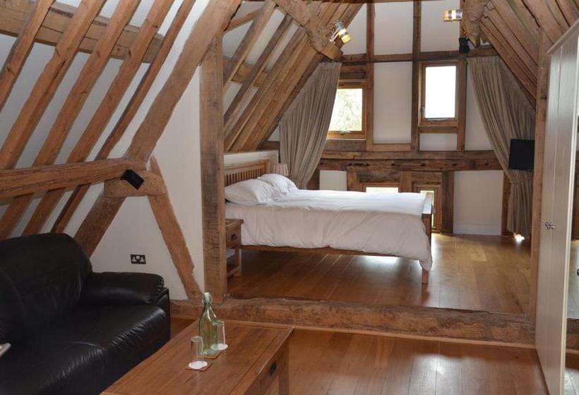 مبيت وإفطار Sabine Barn