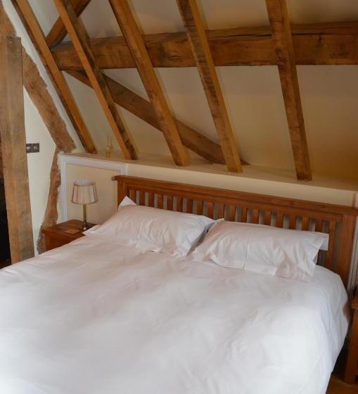 مبيت وإفطار Sabine Barn