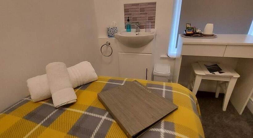 مبيت وإفطار Squirrel Lodge