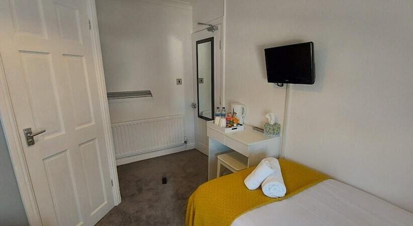 مبيت وإفطار Squirrel Lodge