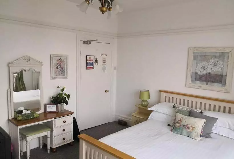 Aamiaismajoitus (B&B) Sunset Guest House