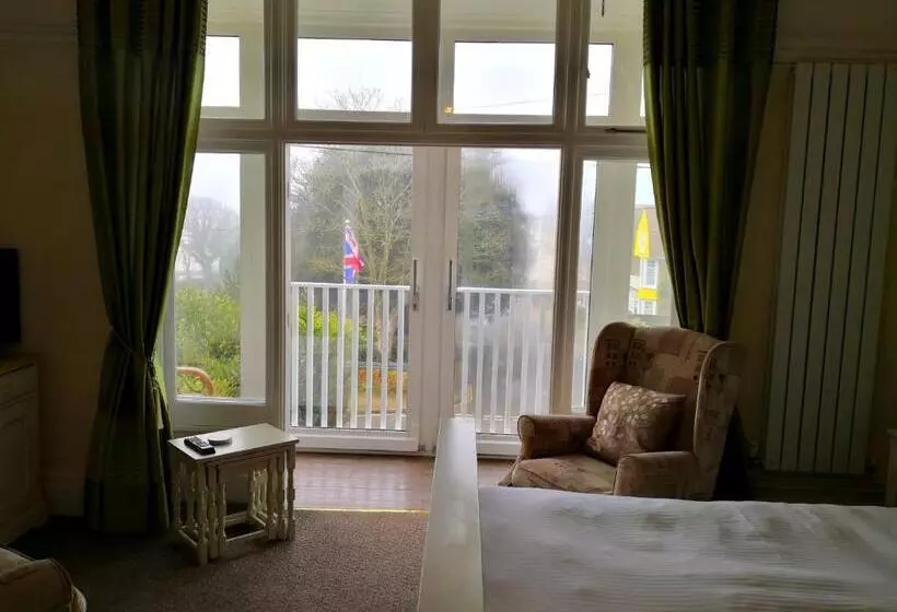Aamiaismajoitus (B&B) Sunset Guest House