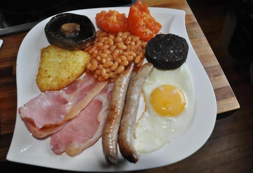 ベッドアンドブレックファースト The Bank Guest House