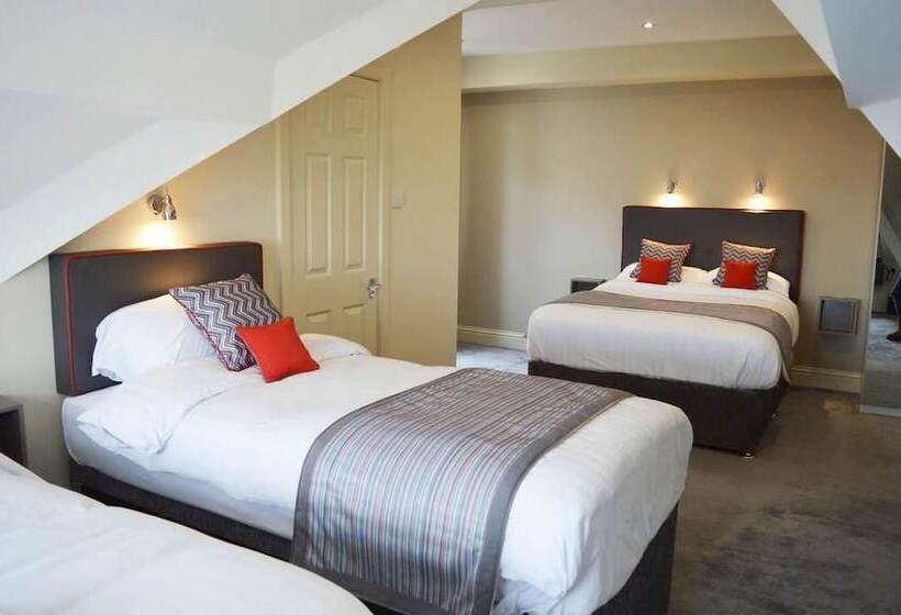 Nocleg ze śniadaniem The Carlton