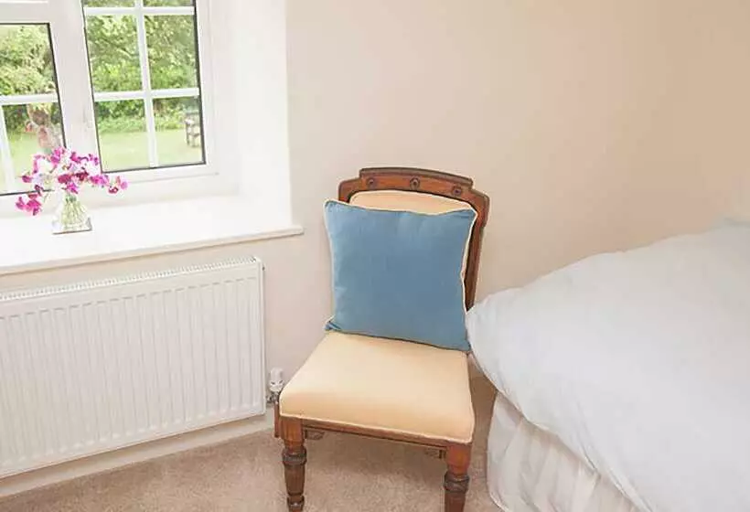 Blackwater Cottage B&b