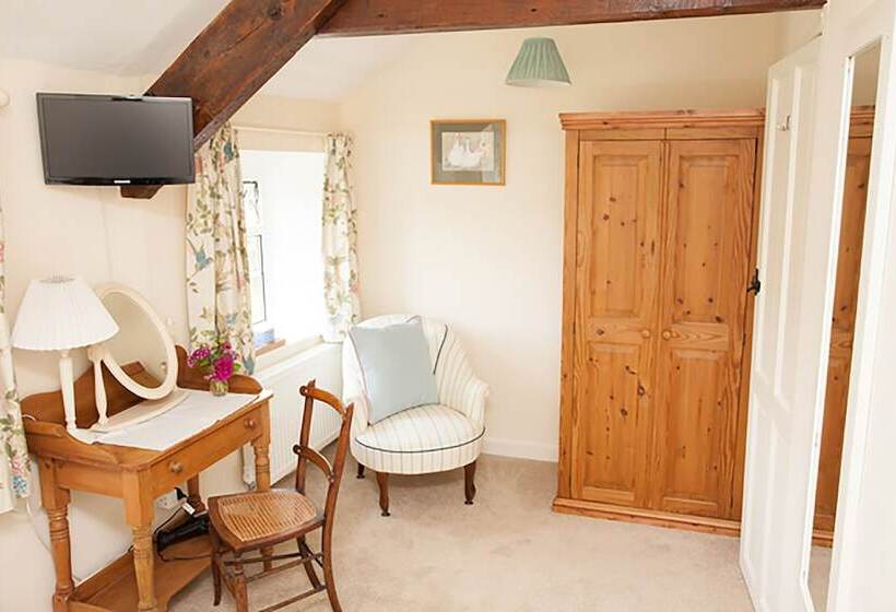 Blackwater Cottage B&b