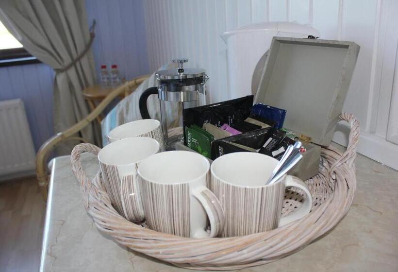 Cairnview Bed And Breakfast