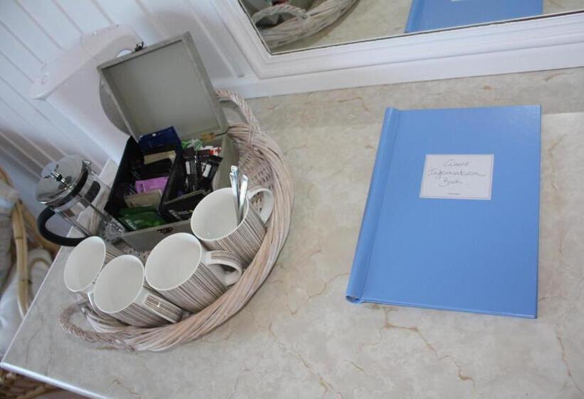 Cairnview Bed And Breakfast