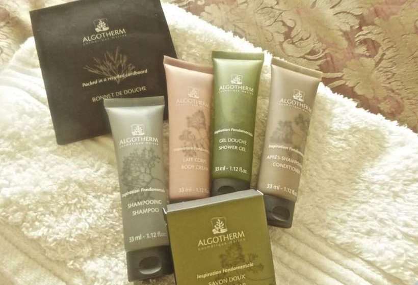 Clotworthy House Bed & Breakfast