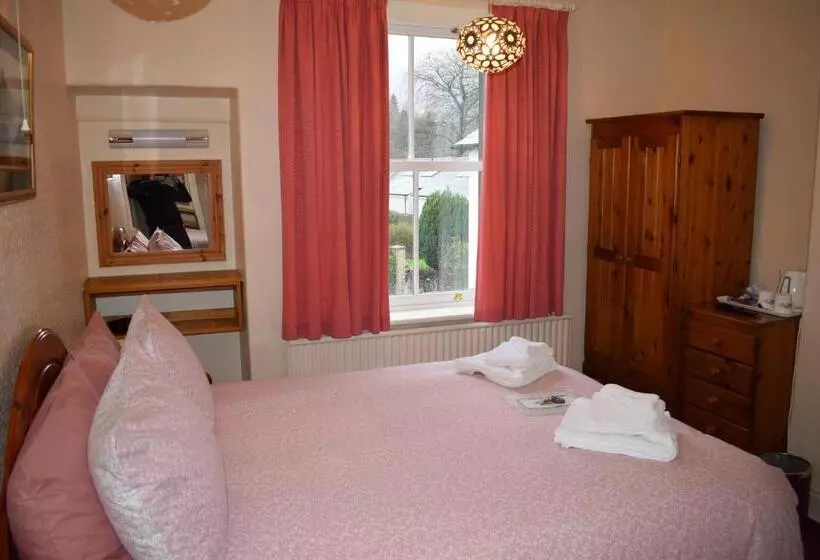 تختخواب و صبحانه Cragside Guest House