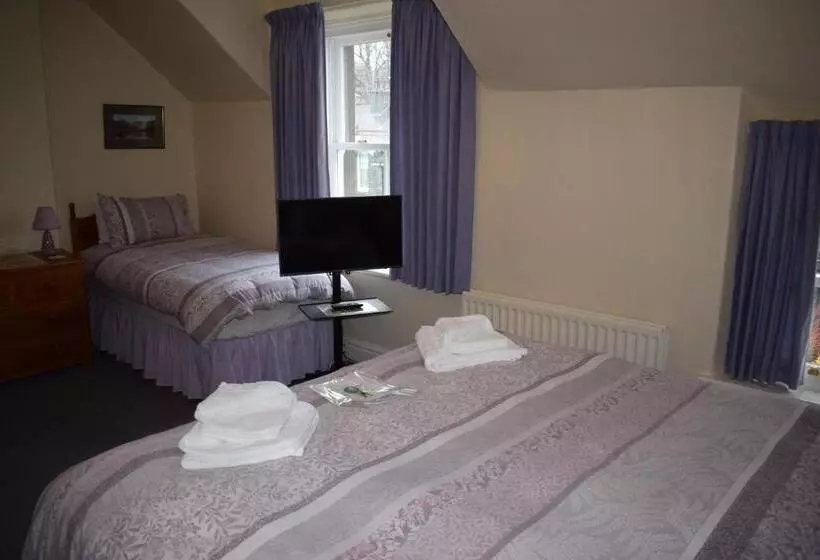 تختخواب و صبحانه Cragside Guest House