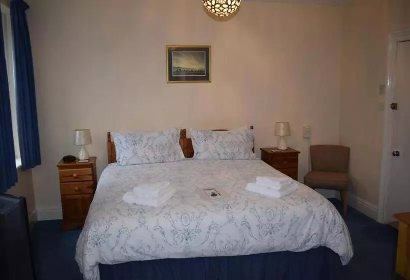 تختخواب و صبحانه Cragside Guest House