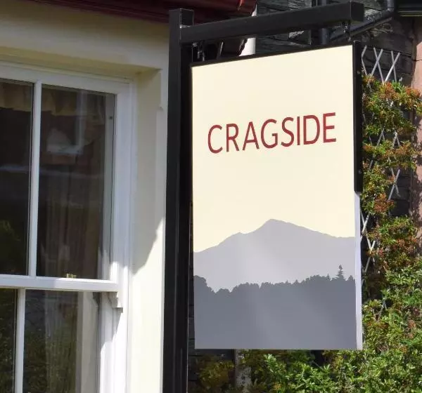 تختخواب و صبحانه Cragside Guest House