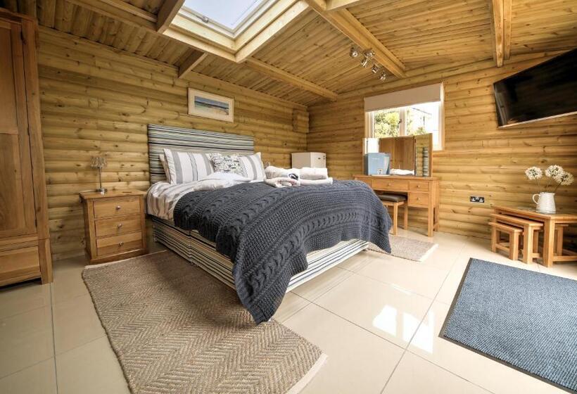 Downsfield Bed And Breakfast