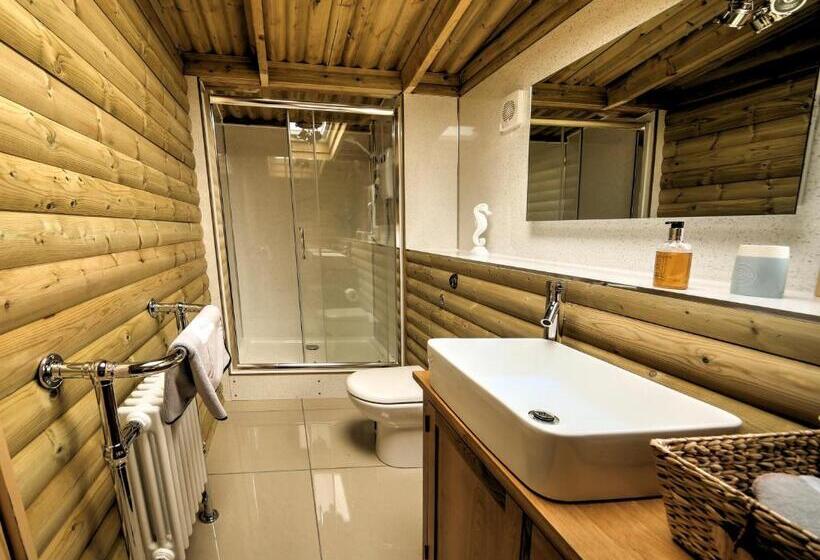 Downsfield Bed And Breakfast