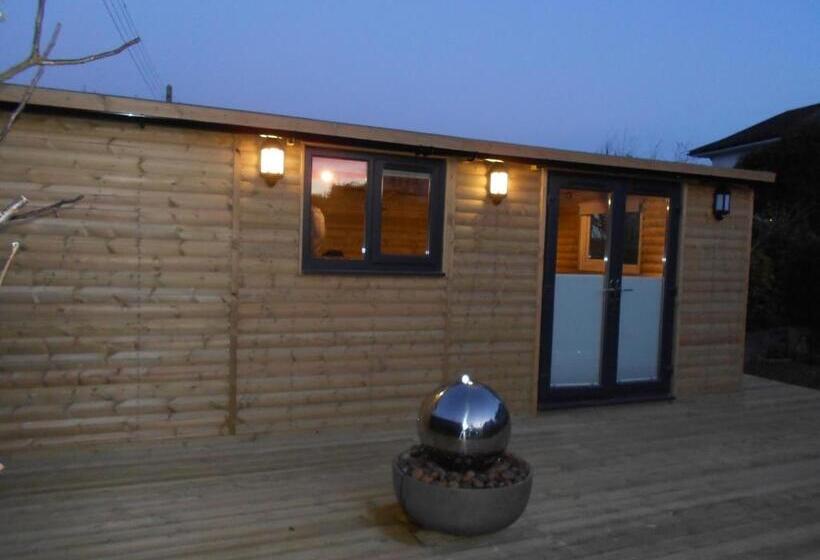 Downsfield Bed And Breakfast