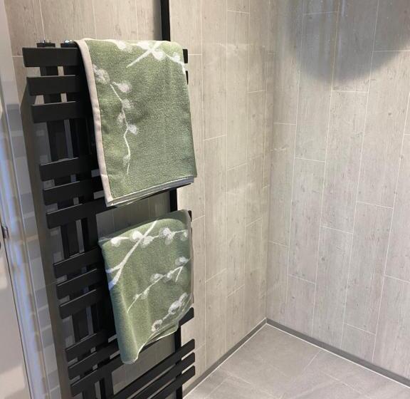 Downsfield Bed And Breakfast