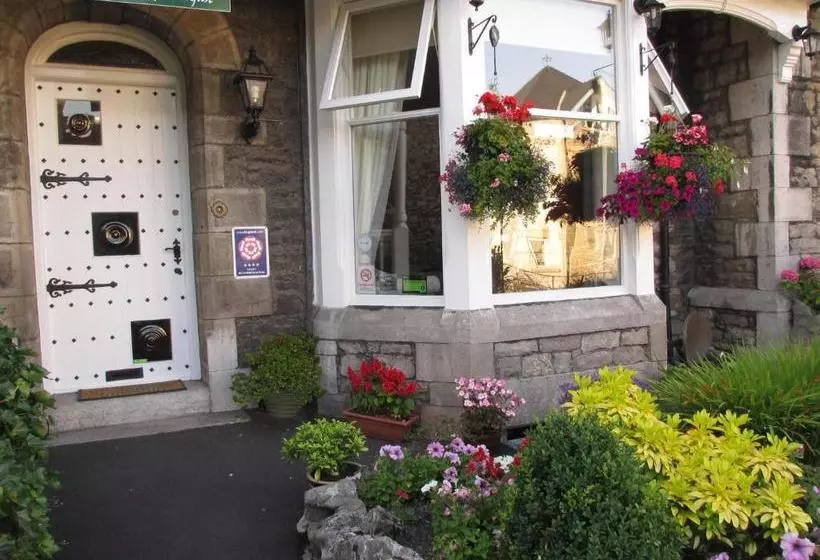 Hillside Bed & Breakfast