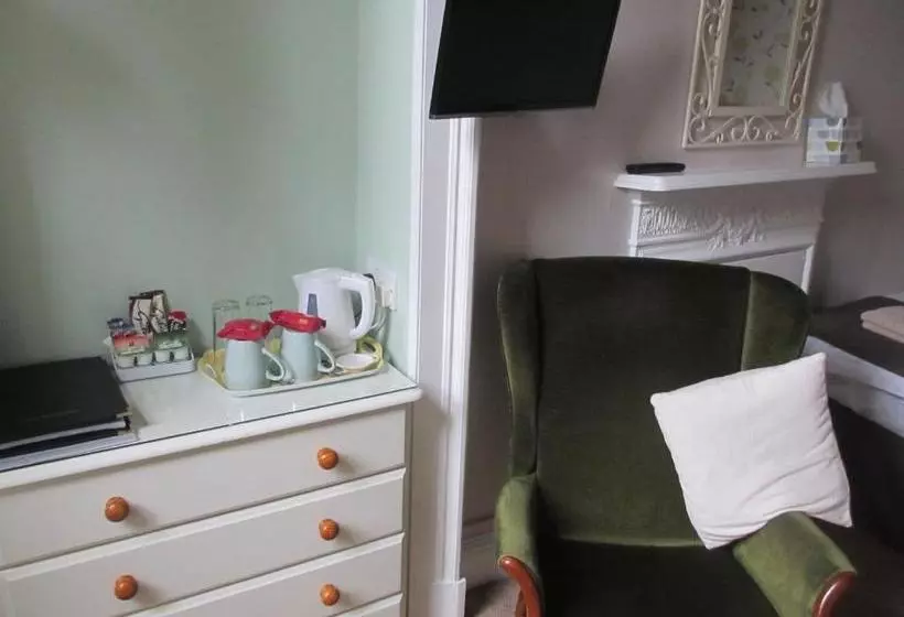 Hillside Bed & Breakfast