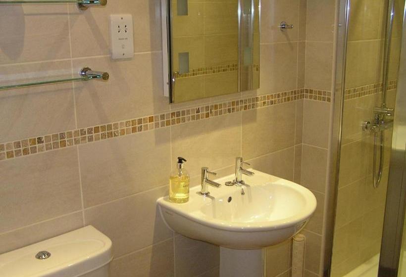 Hillside Bed & Breakfast