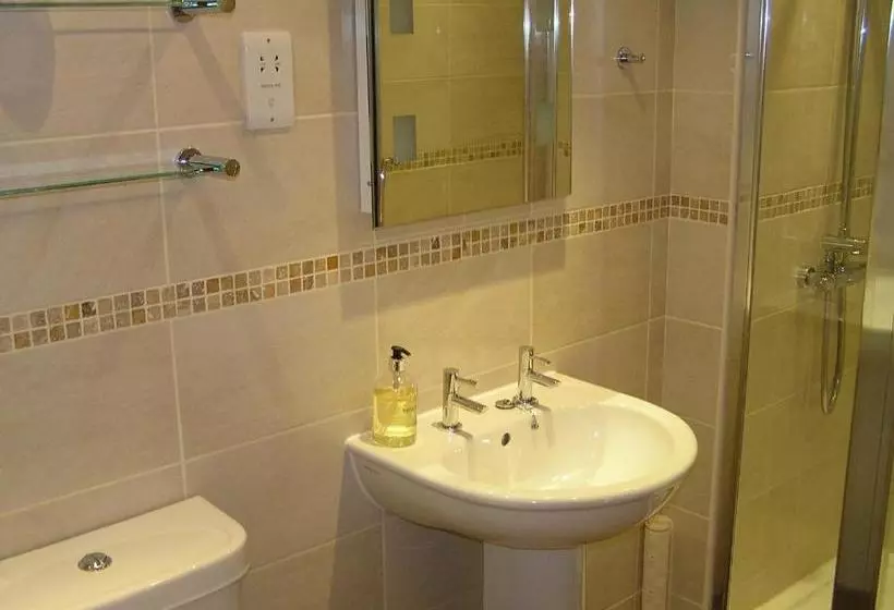 Hillside Bed & Breakfast