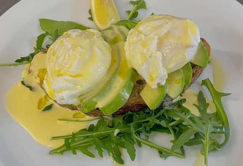 فندق Beach Green