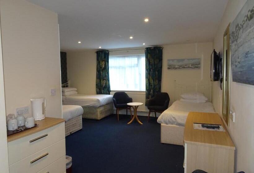 Отель Haddon Hall