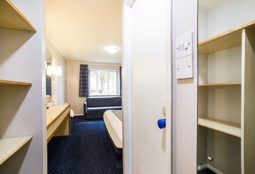 בית מלון כפרי Rafee