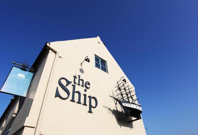 酒店 The Ship