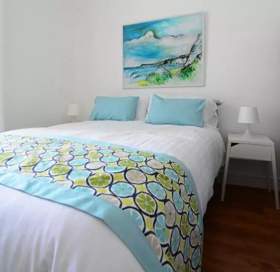 هاستل Portrush Townhouse