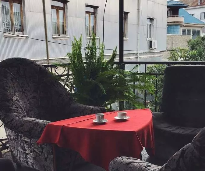 هاستل Eka Guest House