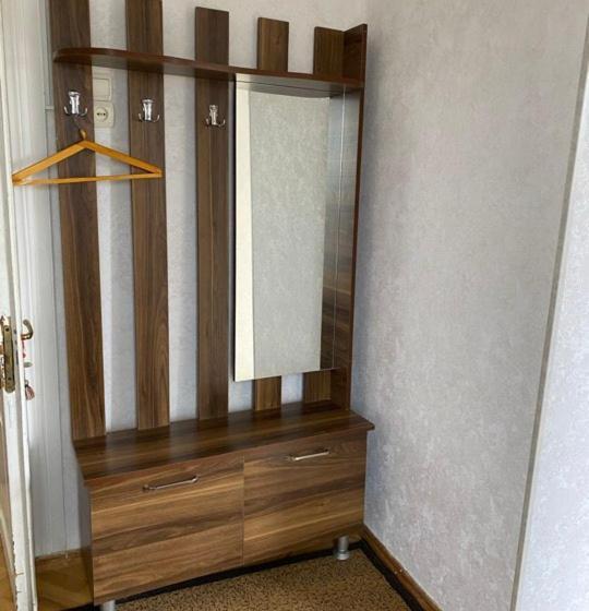 هاستل Guesthouse Lilia &wine Celler