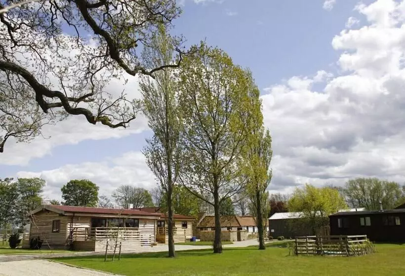 Barker Stakes Farm B&b